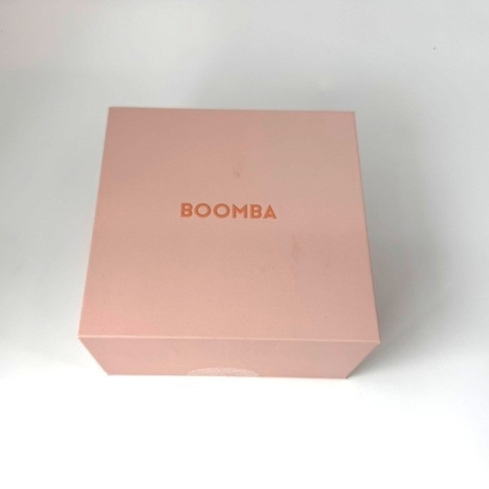 BOOMBA Magic Padded Sticky Bra Beige Size C Adhesive Strapless Backless open box - Picture 5 of 6